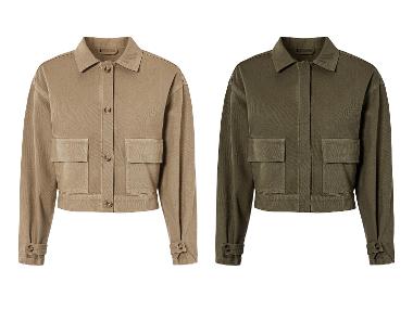 Veste pour femme dans un style utility tendance.
