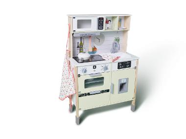 Cocina de madera, 3 alturas regulables, con trasera jugable.