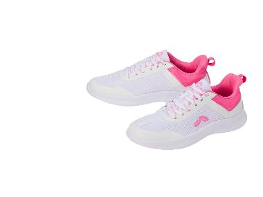 Women's Sports Shoes