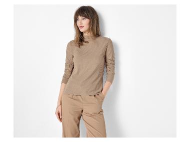 Women's Ribbed Knit Sweater
